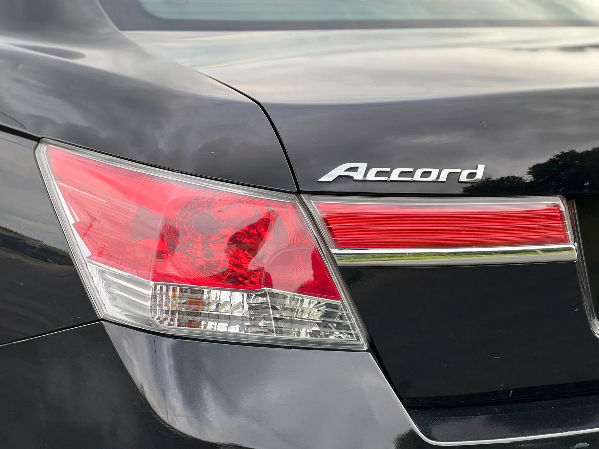 Used 2012 Honda Accord EX image 10