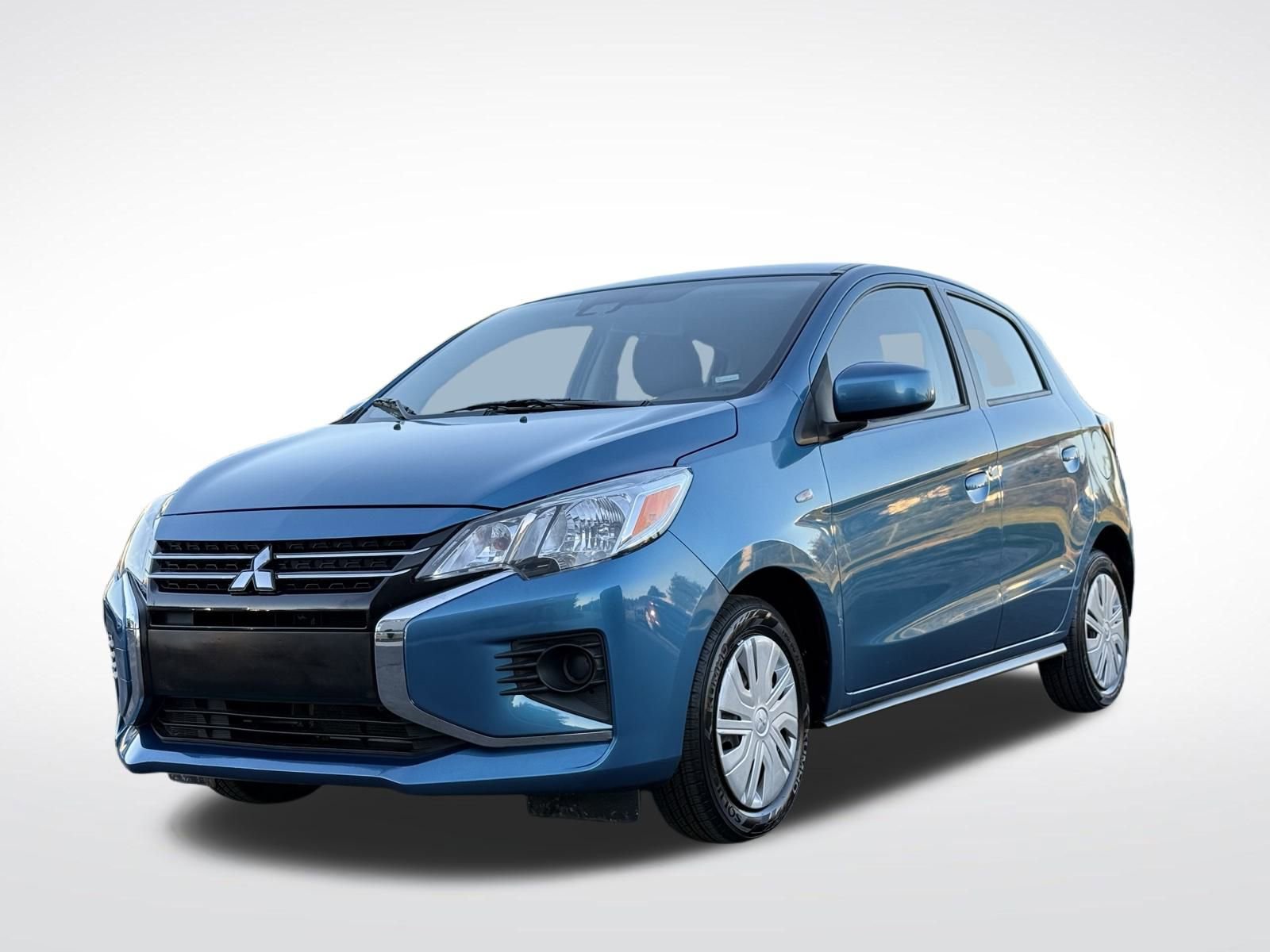Used 2024 Mitsubishi Mirage ES image 2
