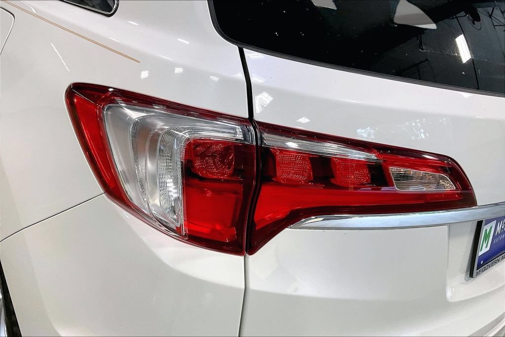 Used 2018 Acura RDX w/ Technology Package AWD/4WD image 24