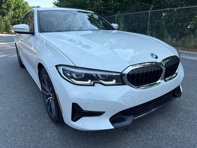 Used 2020 BMW 330i Sedan w/ Premium Package RWD image 11