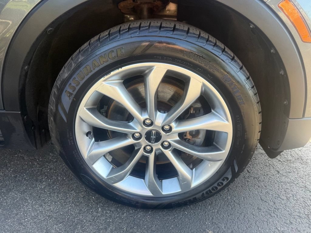 Used 2017 Lincoln MKC Select w/ Select Plus Package AWD/4WD image 49