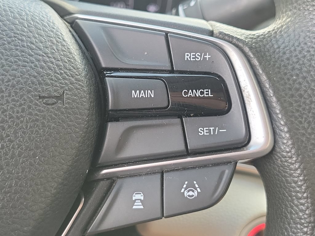 Used 2018 Honda Accord LX image 25