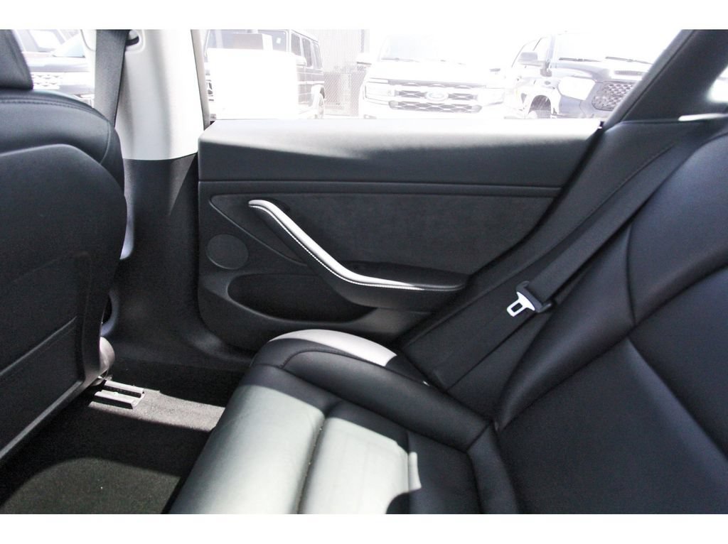 Used 2022 Tesla Model 3 Performance AWD/4WD image 12