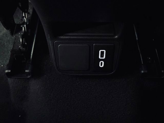 Used 2024 Buick Encore GX Sport Touring image 20