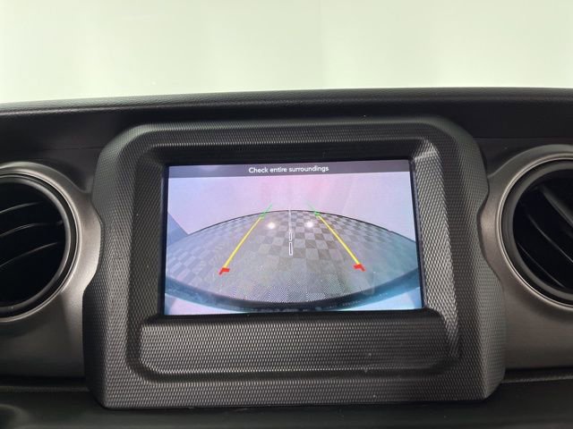 Used 2023 Jeep Wrangler Sport S image 25