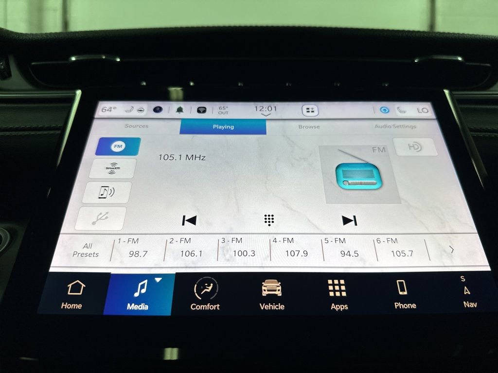 Used 2024 Jeep Grand Cherokee Limited 4xe image 29