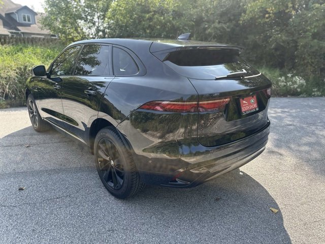 Used 2025 Jaguar F-PACE R-Dynamic S image 7