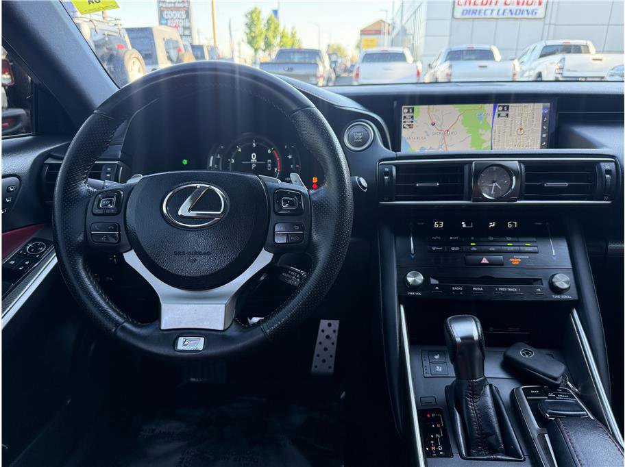 Used 2018 Lexus IS 300 F Sport image 8
