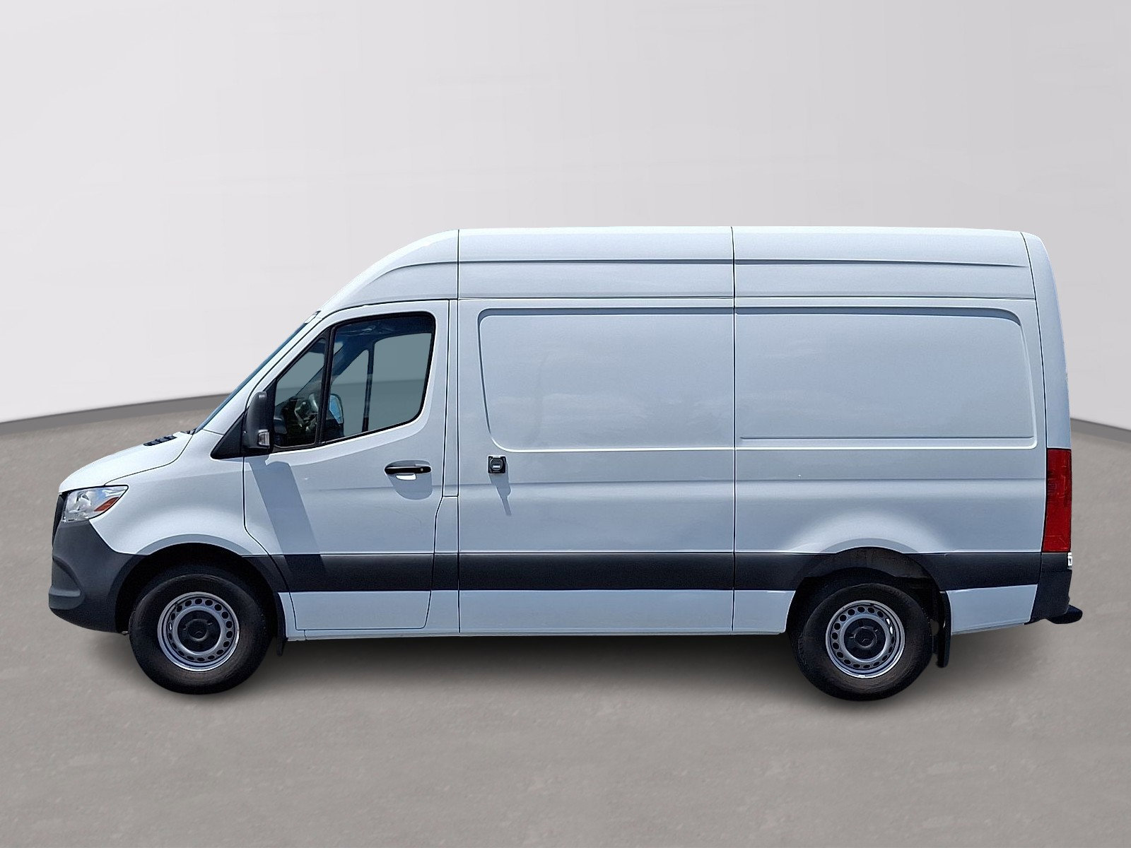 Used 2023 Mercedes-Benz Sprinter 2500 image 7
