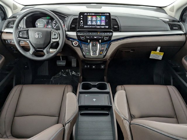 New 2026 Honda Odyssey Touring image 18