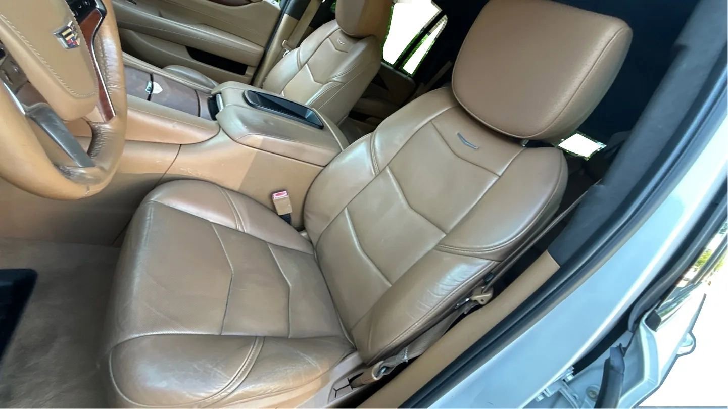 Used 2016 Cadillac Escalade 2WD image 10