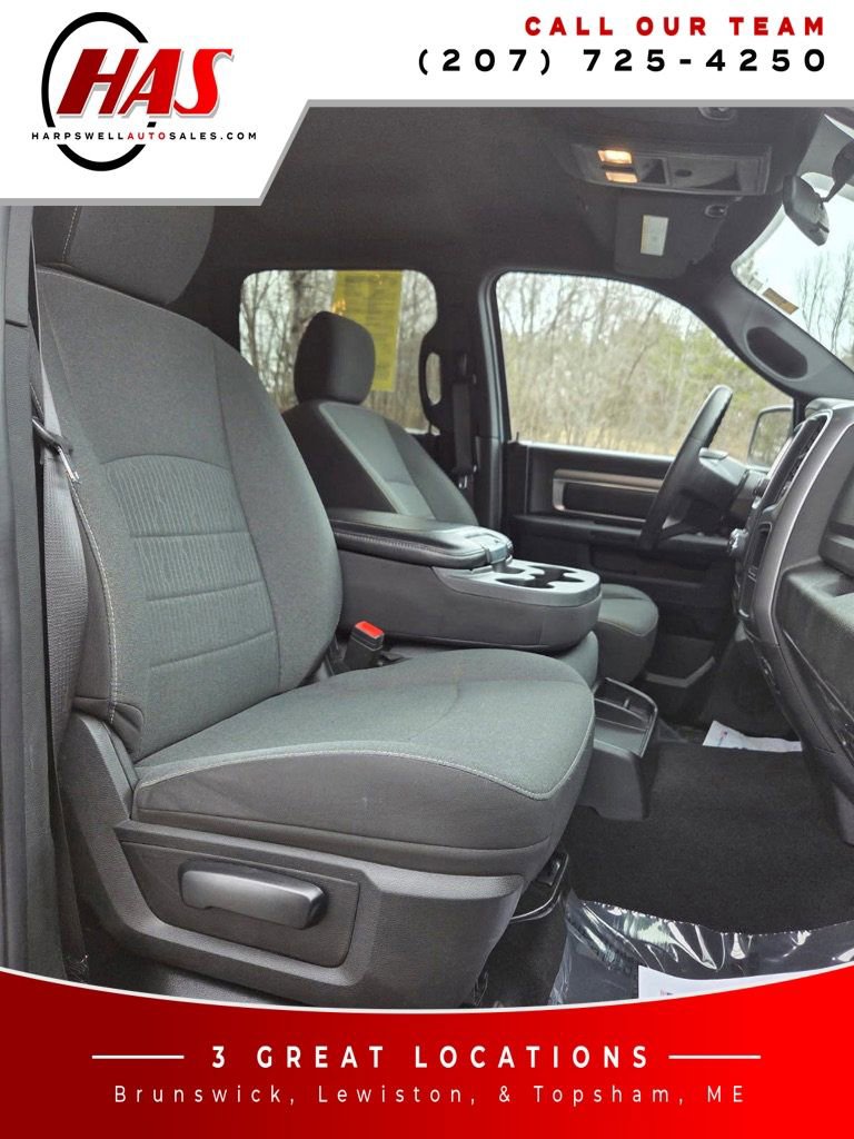 Used 2024 RAM 1500 Classic Warlock AWD/4WD image 11