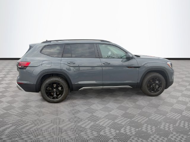 New 2026 Volkswagen Atlas Peak Edition AWD/4WD image 8