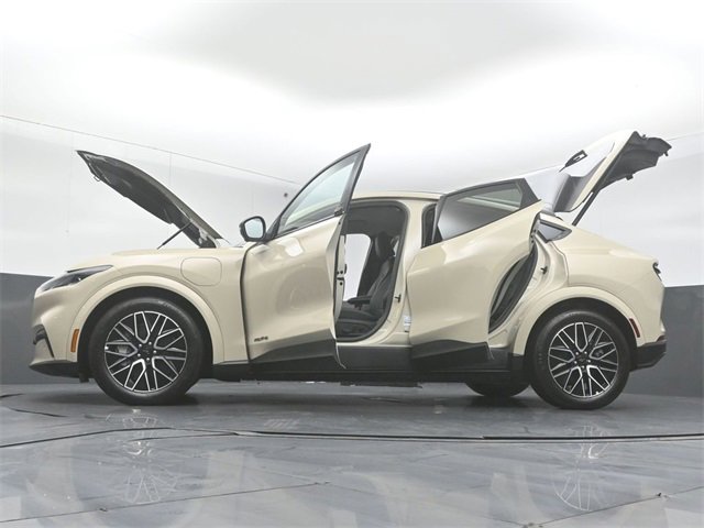 Used 2025 Ford Mustang Mach-E Premium image 53