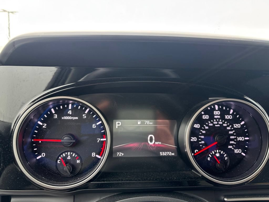 Certified 2024 Kia Carnival EX FWD image 9