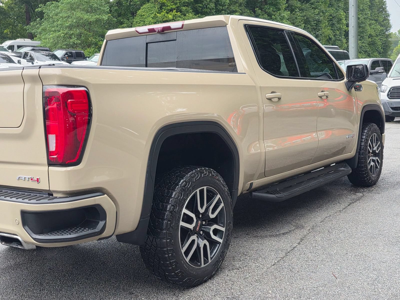 Used 2022 GMC Sierra 1500 AT4 w/ AT4 Premium Package AWD/4WD image 38