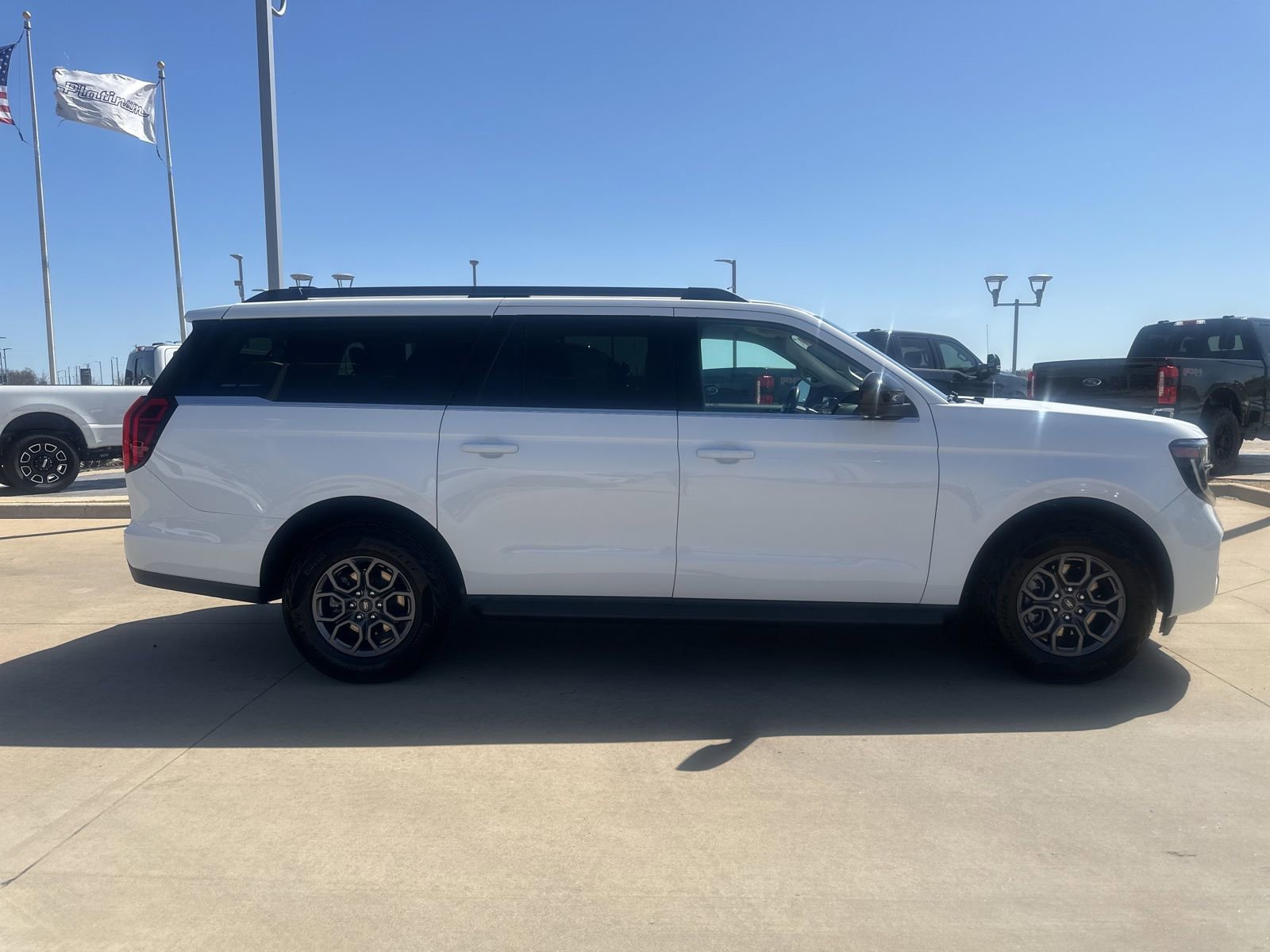 Used 2025 Ford Expedition Max Active image 6