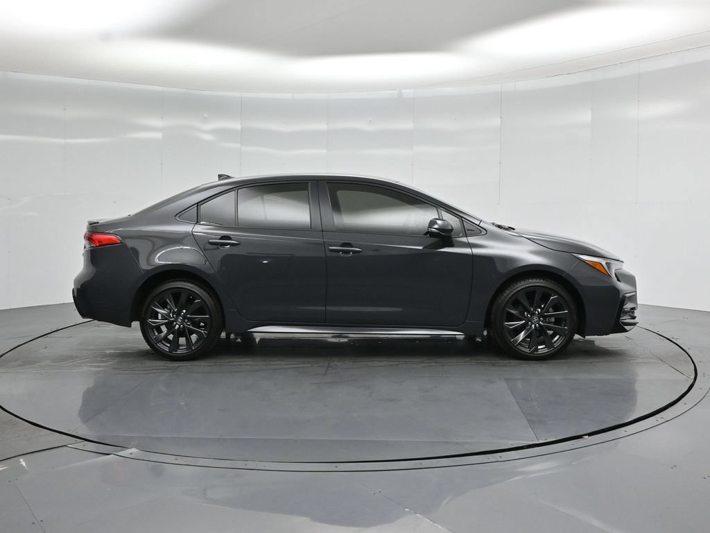 Used 2026 Toyota Corolla SE FWD image 22