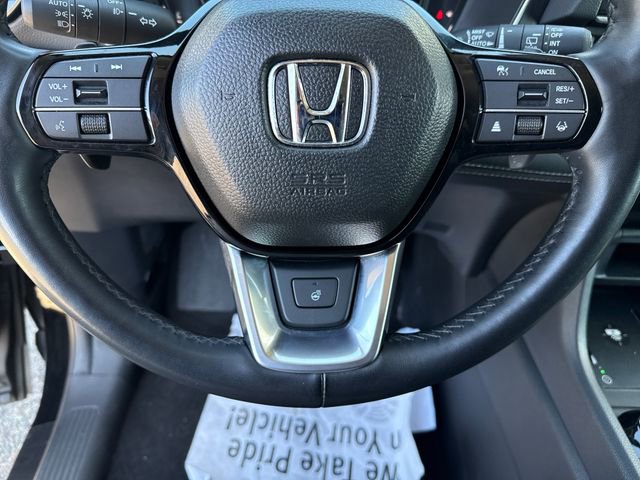 Used 2025 Honda Pilot Elite image 7