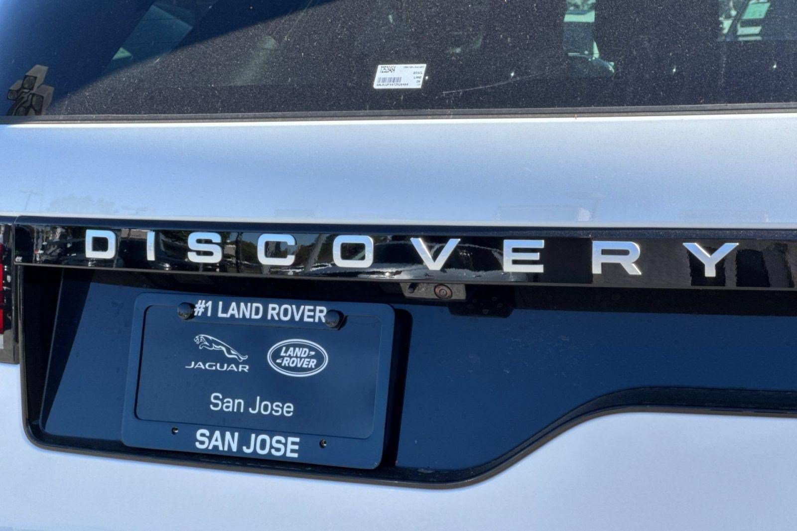 New 2026 Land Rover Discovery S AWD/4WD image 29