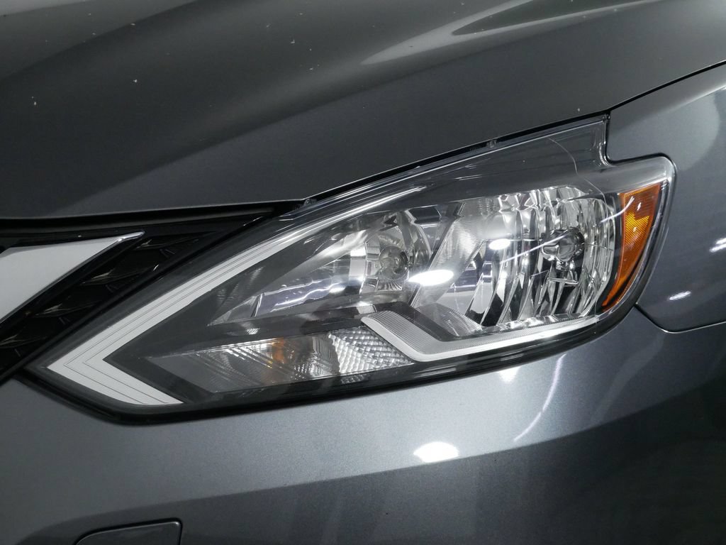 Used 2018 Nissan Sentra SV FWD image 14