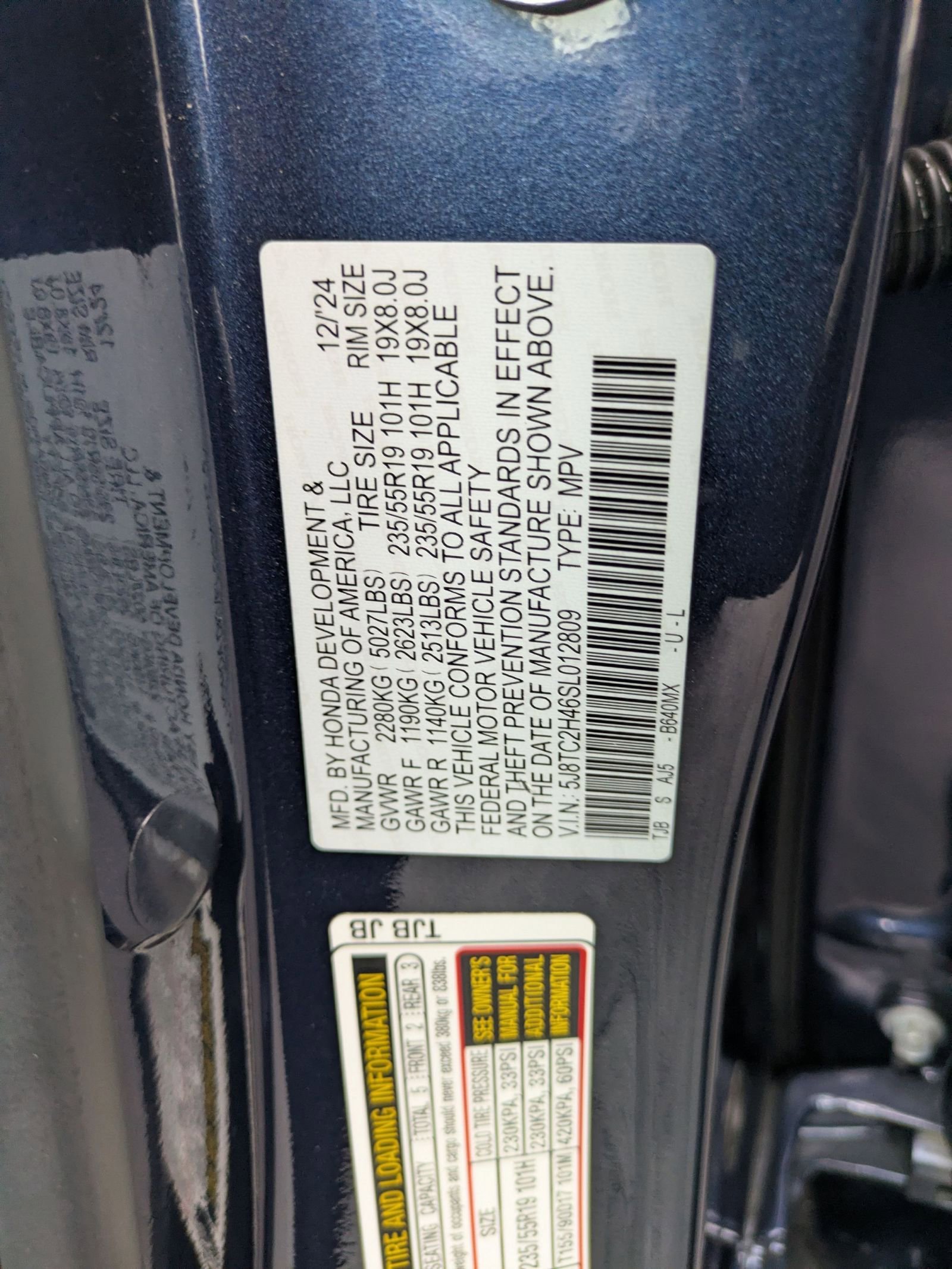 Certified 2025 Acura RDX SH-AWD image 33