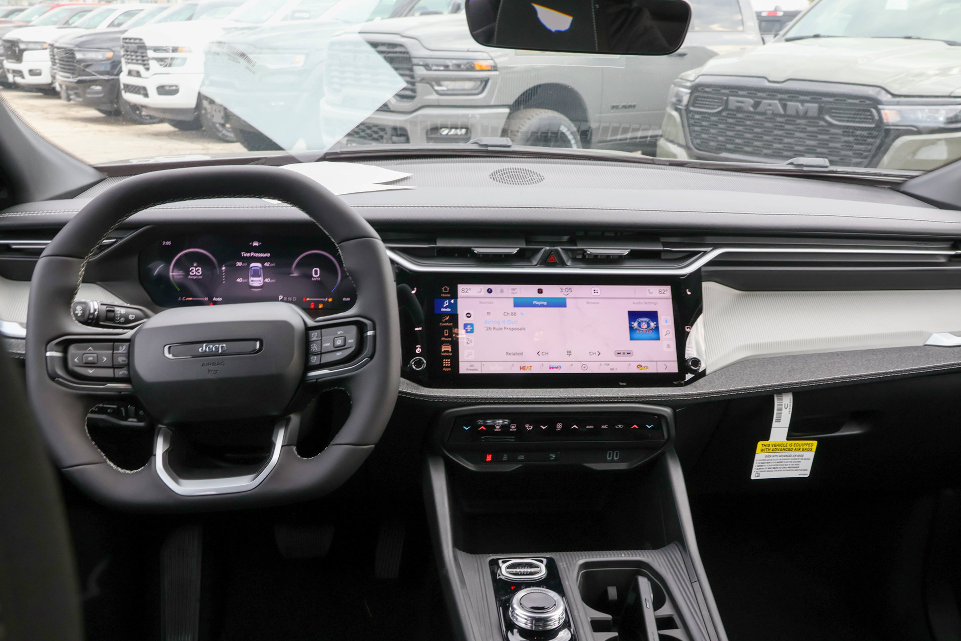 New 2026 Jeep Cherokee Laredo AWD/4WD image 15