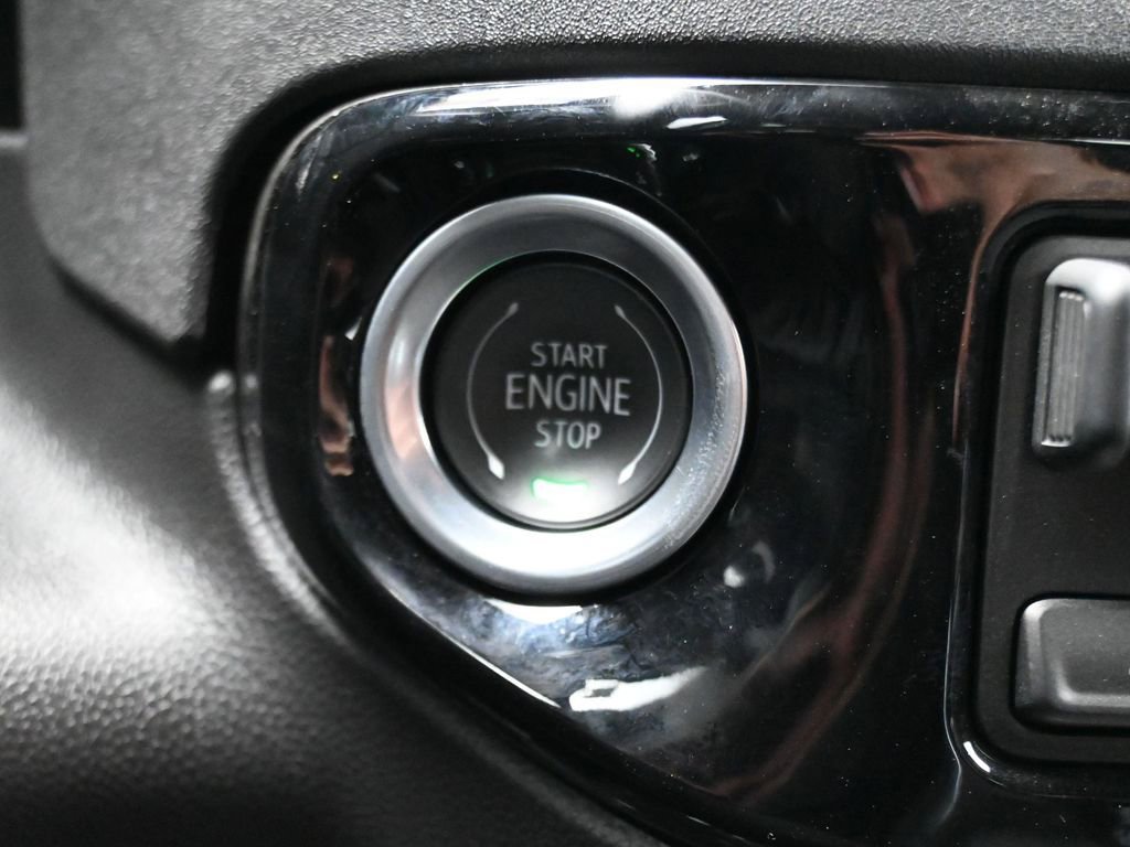 Used 2025 Chevrolet Silverado 1500 RST w/ Convenience Package II image 22