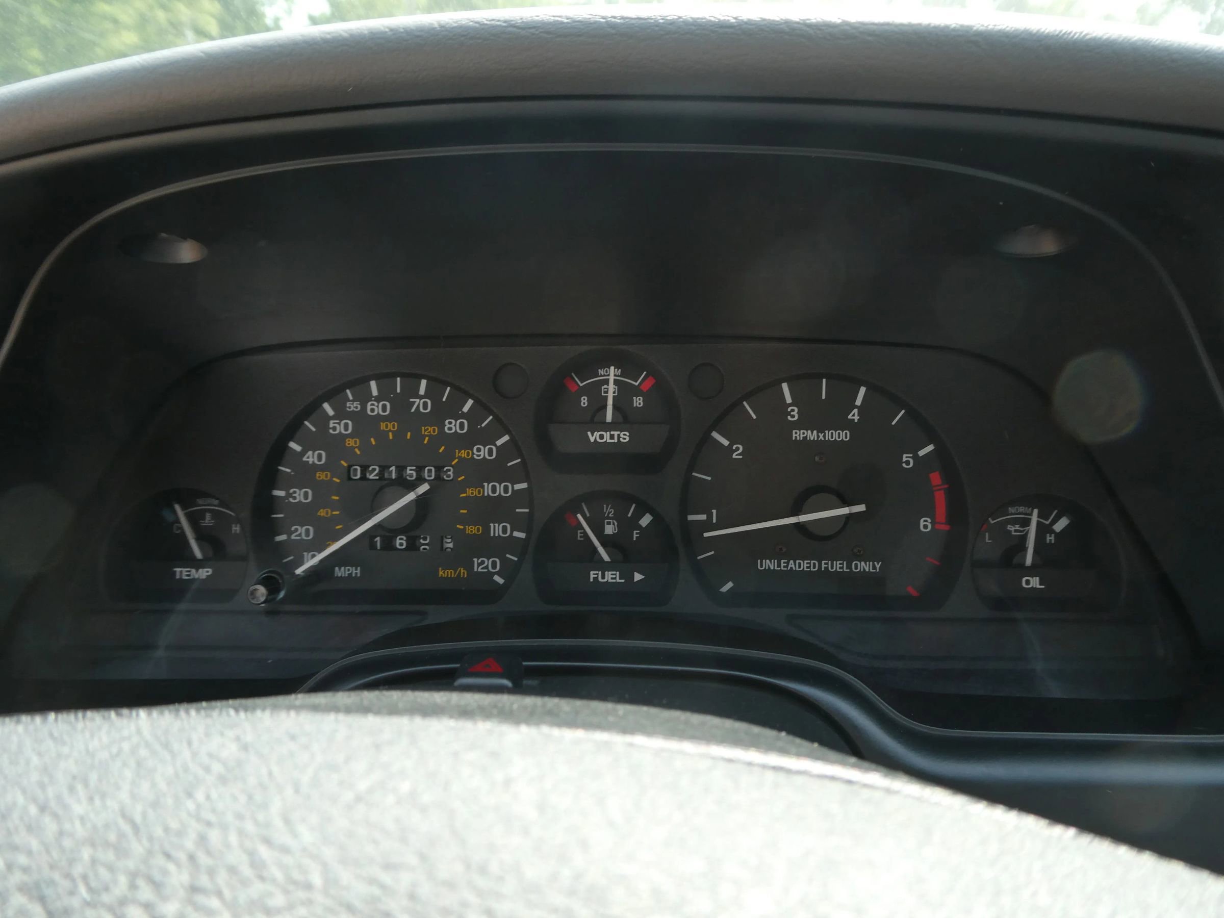 Used 1996 Ford Thunderbird LX RWD image 18
