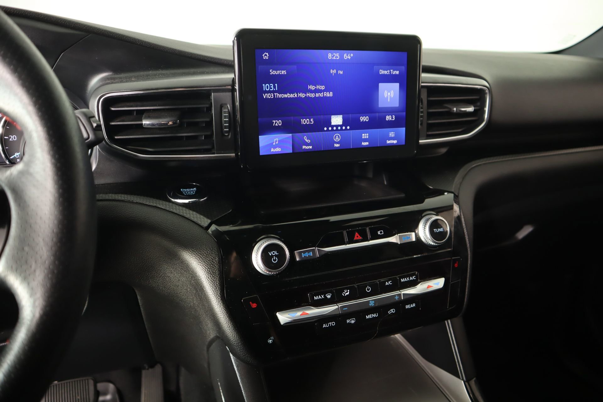 Used 2023 Ford Explorer ST-Line image 5