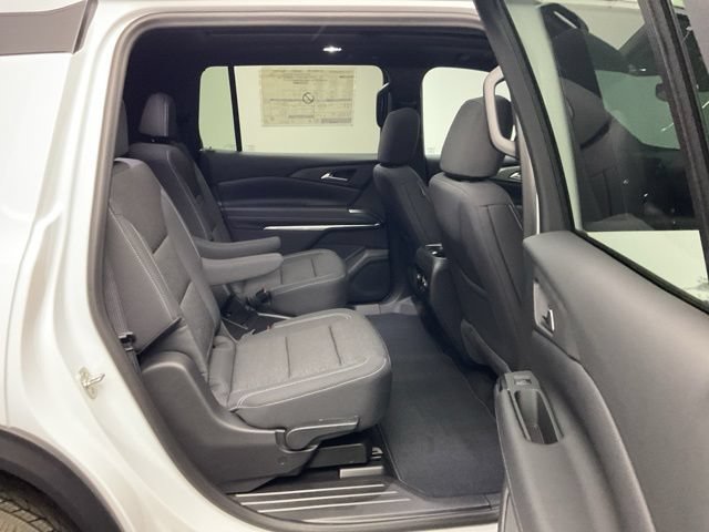 New 2026 Chevrolet Traverse LT w/ Sun and Wheel Package AWD/4WD image 26