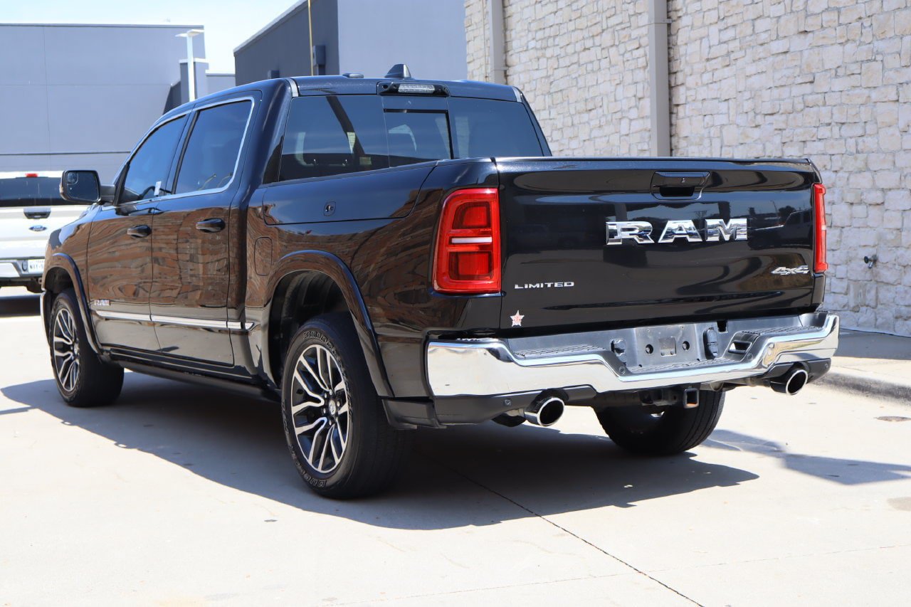 Used 2025 RAM 1500 Limited AWD/4WD image 3