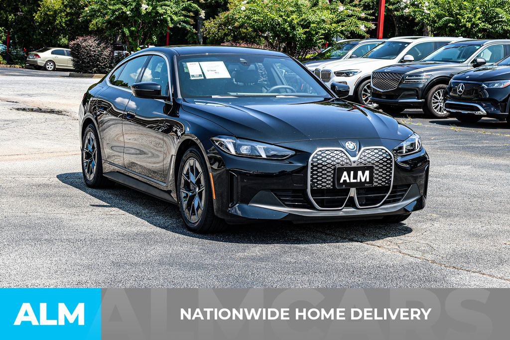 Used 2025 BMW i4 xDrive40i w/ Parking Assistance Package image 5