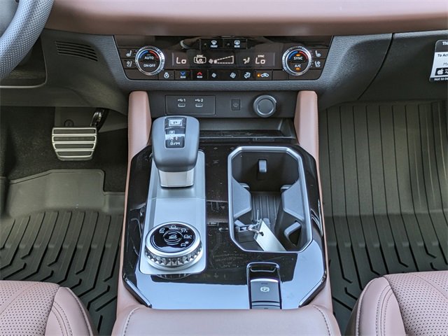 New 2025 Mitsubishi Outlander SEL image 20