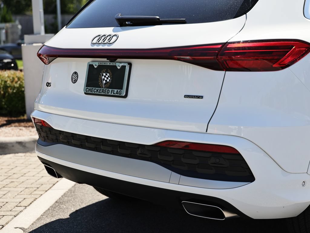 Certified 2025 Audi Q5 Premium w/ Convenience Package AWD/4WD image 9