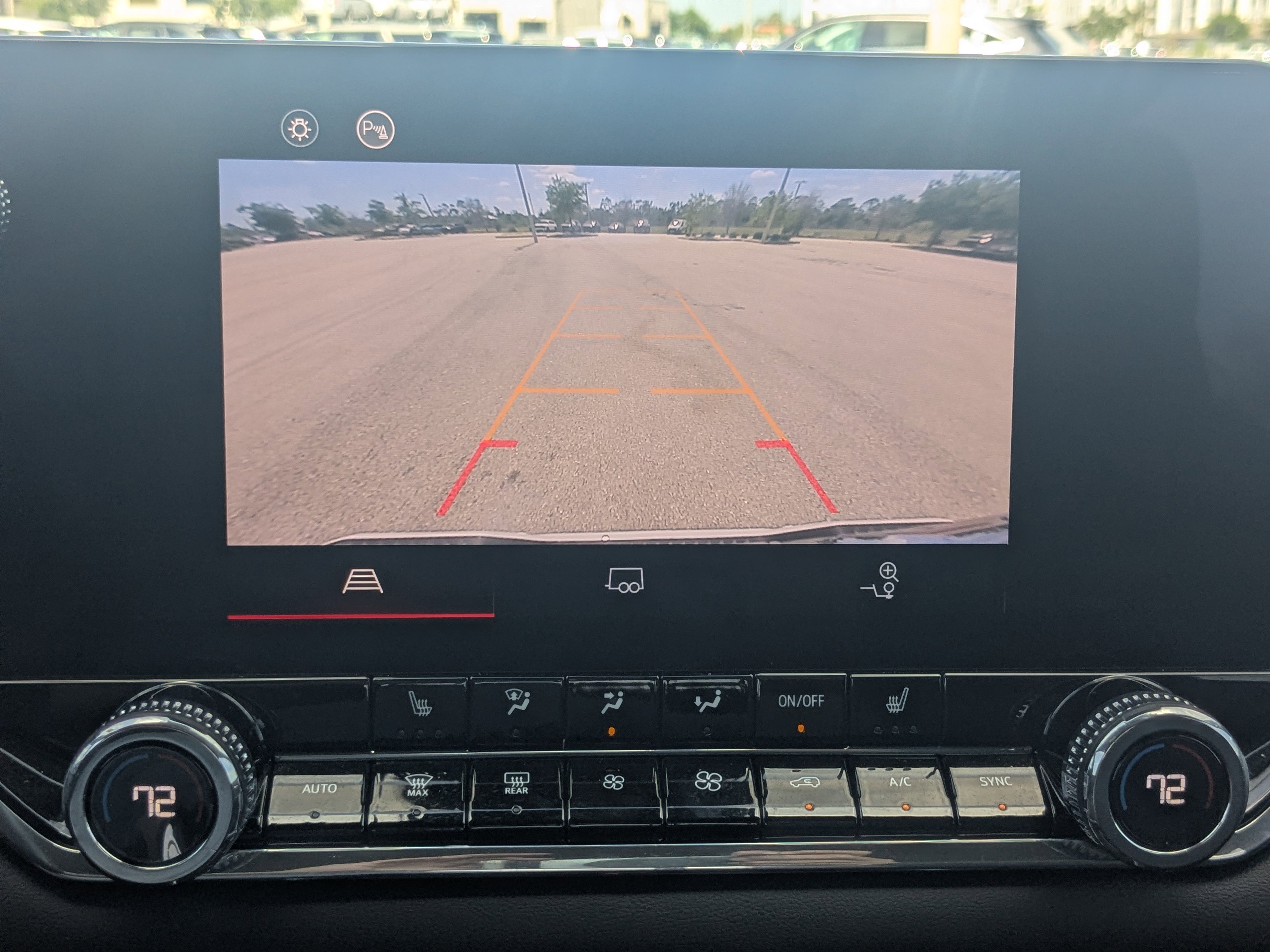 Used 2024 GMC Canyon Elevation w/ Elevation Premium Package image 24