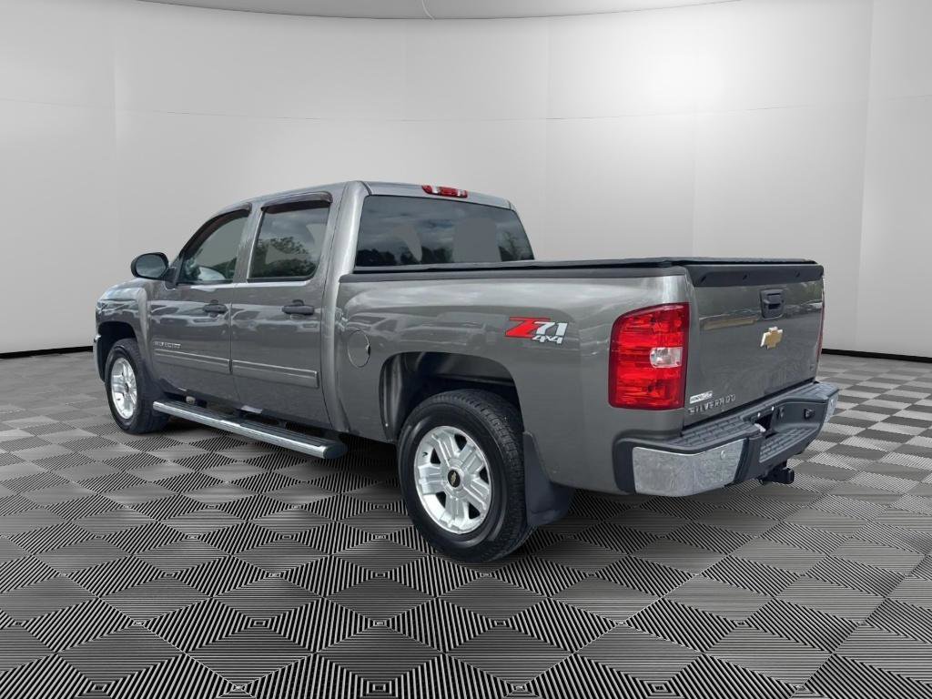 Used 2013 Chevrolet Silverado 1500 LT w/ All-Star Edition AWD/4WD image 3