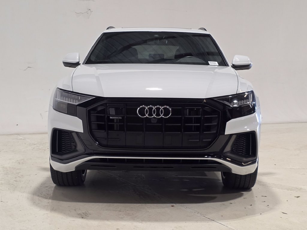 Used 2023 Audi Q8 Premium Plus AWD/4WD image 2