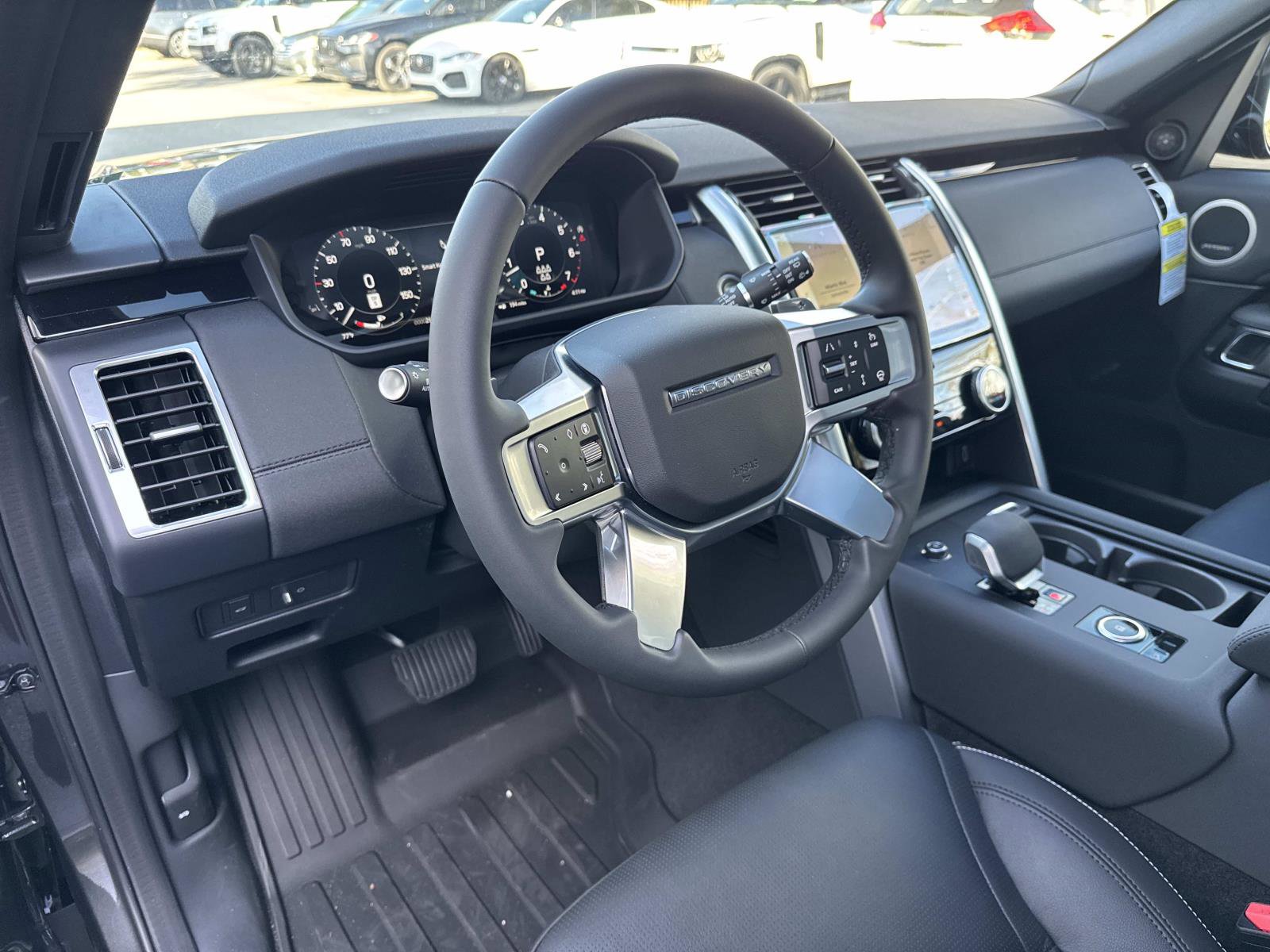 New 2026 Land Rover Discovery S AWD/4WD image 23