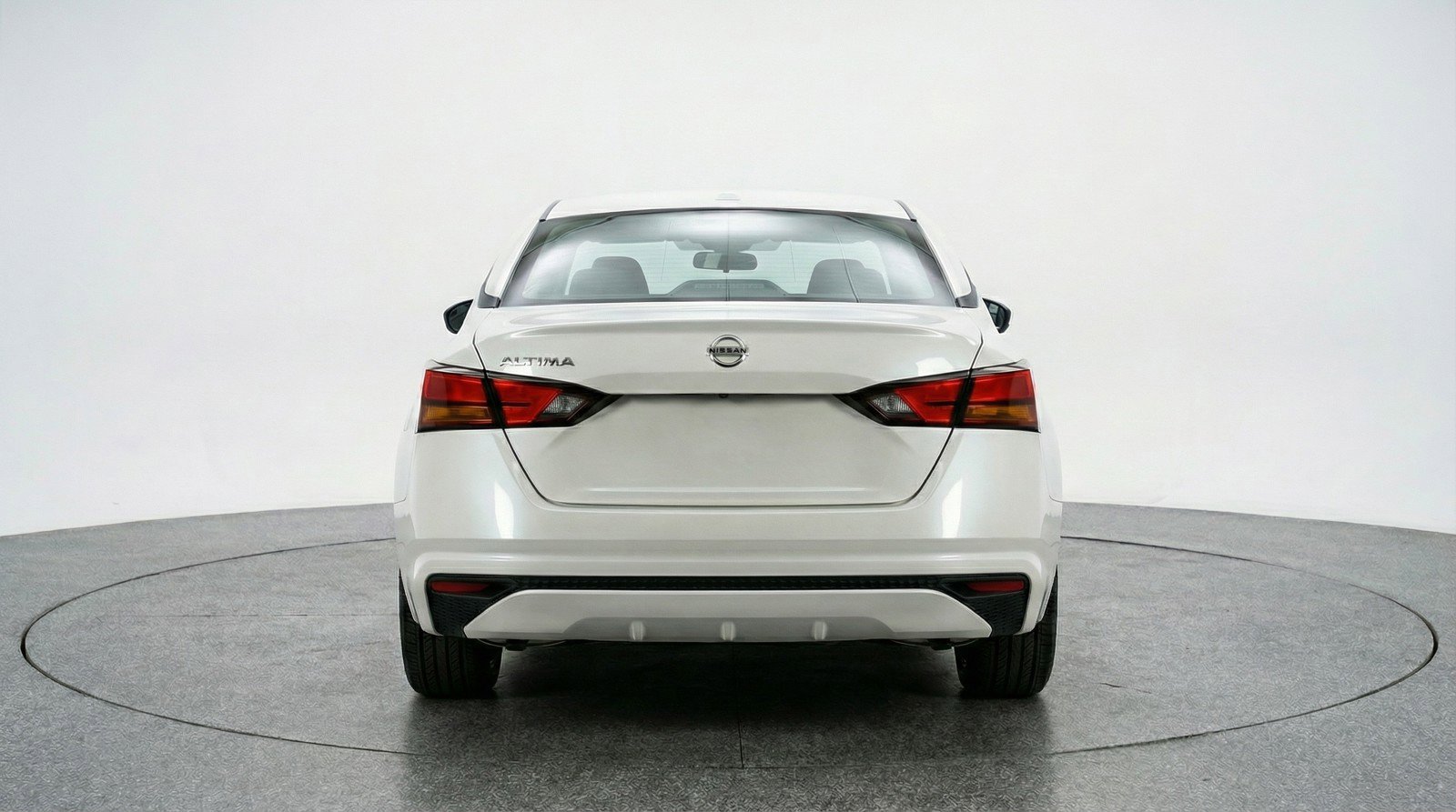 Used 2025 Nissan Altima 2.5 SV image 7