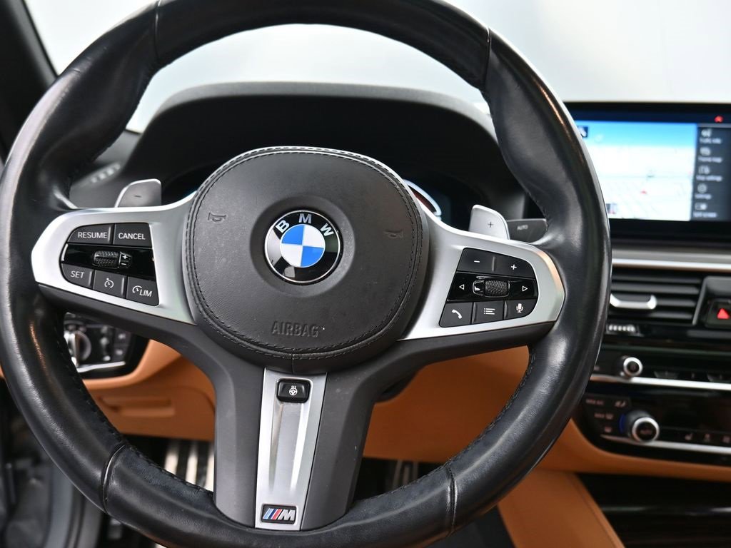 Used 2023 BMW 540i xDrive w/ M Sport Package image 12