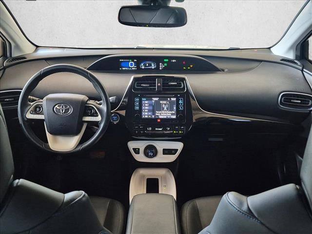 Used 2016 Toyota Prius Four Touring w/ Premium Convenience Package FWD image 16