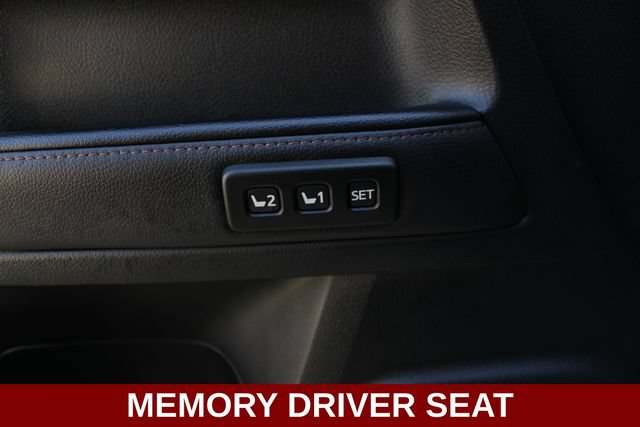 Used 2022 Toyota 4Runner Limited AWD/4WD image 4