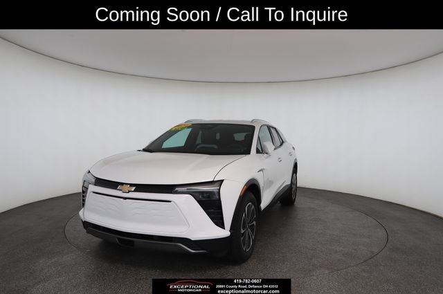 Used 2024 Chevrolet Blazer EV LT AWD/4WD image 1