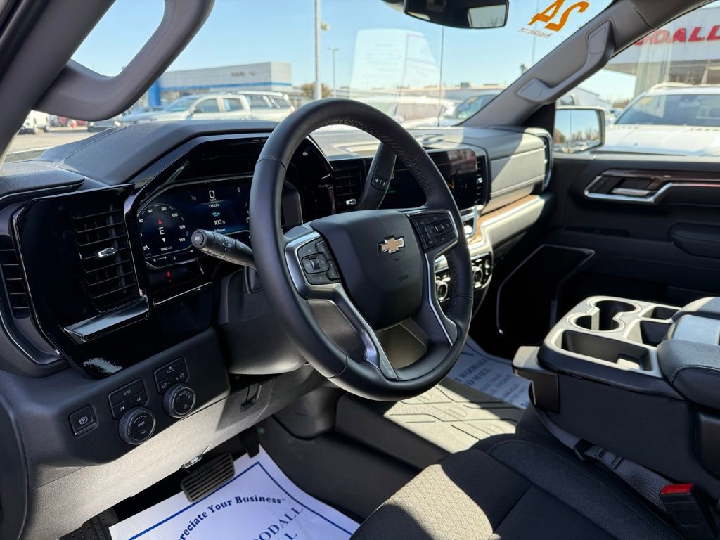 Used 2024 Chevrolet Silverado 1500 LT w/ Protection Package image 11