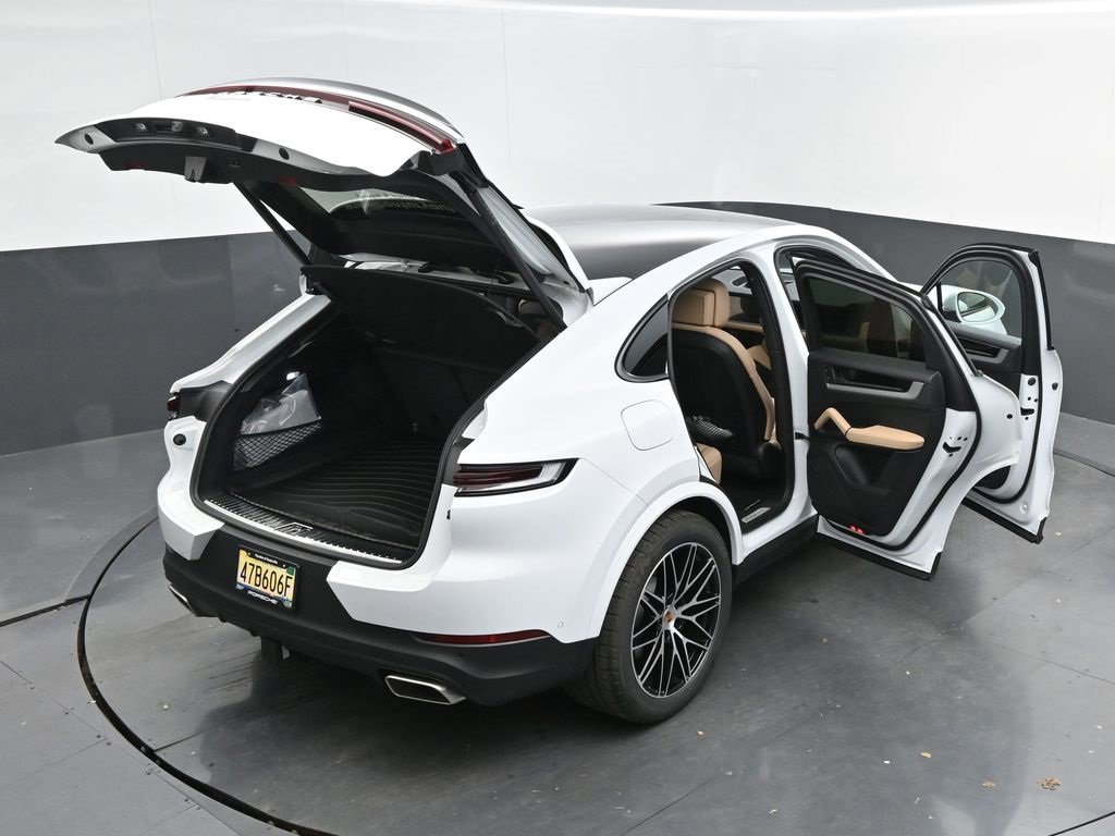 New 2025 Porsche Cayenne Coupe image 50