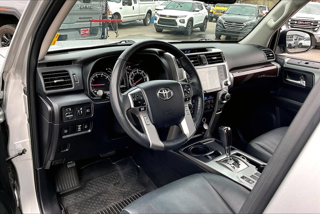 Used 2023 Toyota 4Runner Limited RWD image 16