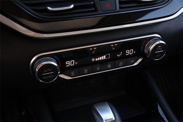 Certified 2025 Nissan Altima 2.5 SR w/ SR Premium Package image 18