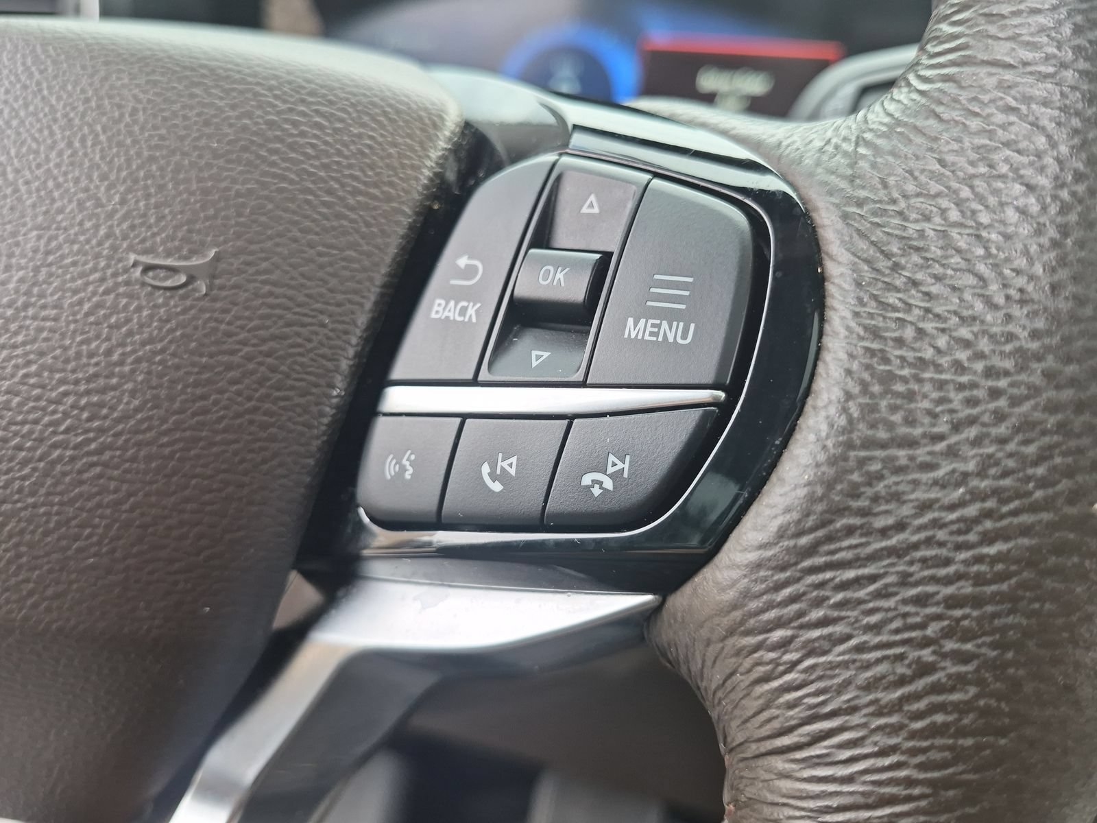 Used 2024 Ford Explorer King Ranch w/ Technology Package AWD/4WD image 24