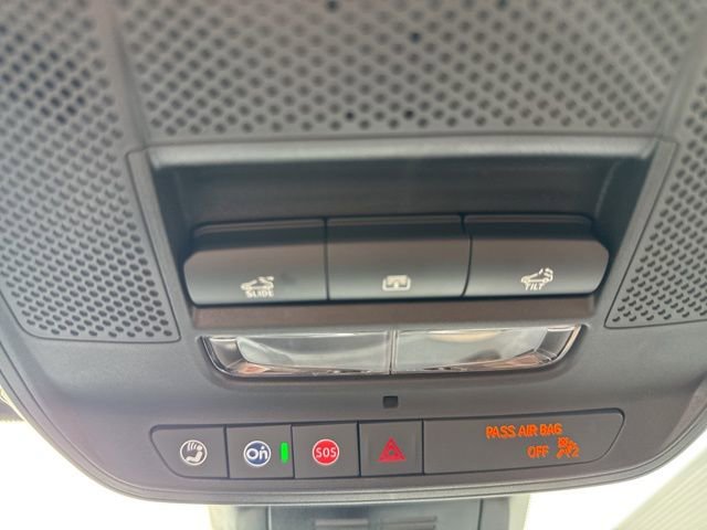 Used 2026 Chevrolet Equinox ACTIV image 34